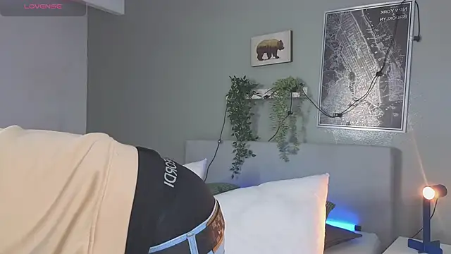 Snapshot of Ken-boy_ chatting on September 20, 11:55 am Ken-boy online show from September 20, 11:55 am