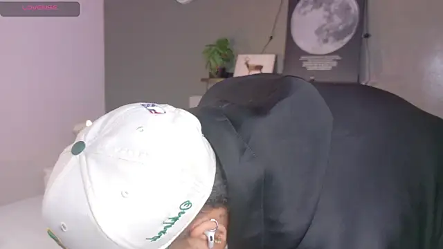 Snapshot of Ken-boy_ chatting on November 4, 11:42 am Ken-boy online show from November 4, 11:42 am