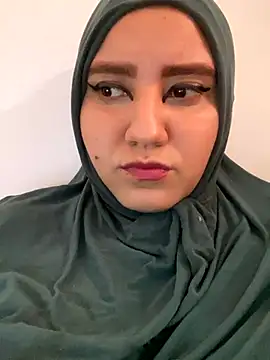 hannahayat online show from December 3, 2:27 pm