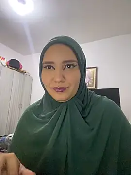 hannahayat online show from February 14, 1:45 am