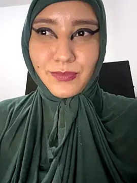 hannahayat online show from October 25, 2:52 am