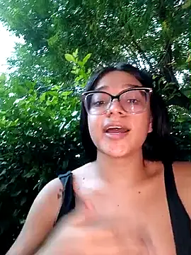 -VICKKY online show from March 19, 10:53 pm