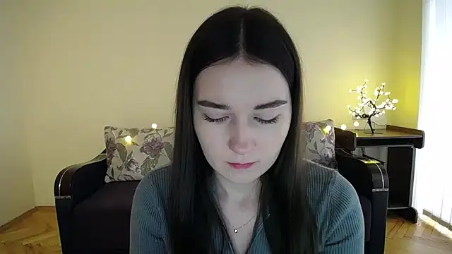 Pretty shy online show from January 9, 9:27 am