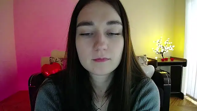 Pretty shy online show from March 15, 12:45 pm