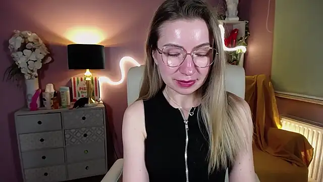 Mia Tasty online show from February 9, 5:43 pm