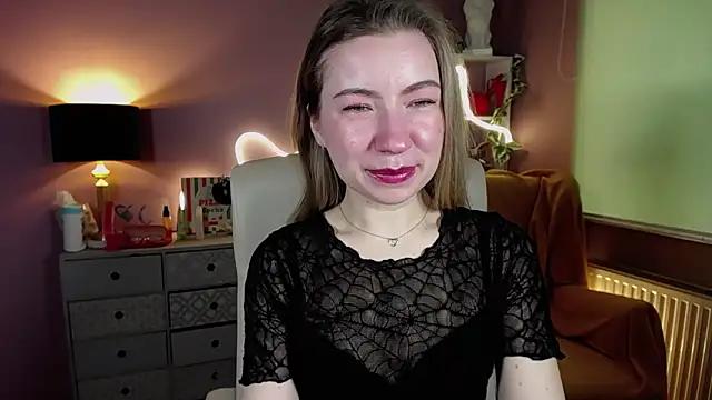 Mia Tasty online show from March 21, 7:33 am