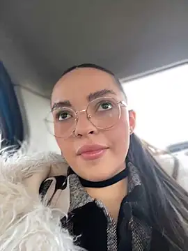 AnaWest online show from January 25, 5:40 am