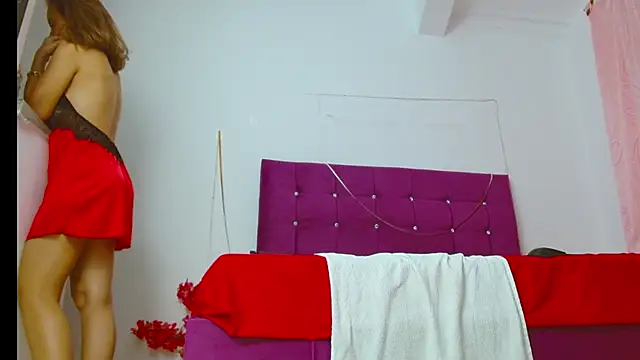 chantalsemenova1 online show from January 11, 12:44 am