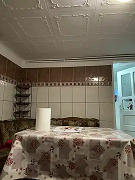 Emmapmg online show from February 26, 9:05 pm