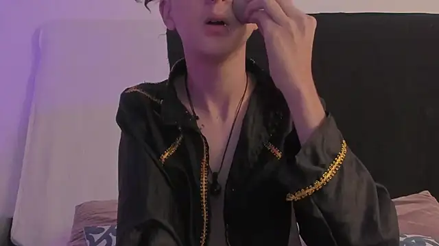 BonnieCute  online show from March 8, 11:37 am