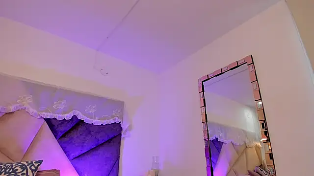 BonnieCute  online show from October 7, 12:02 pm