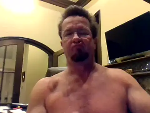 sluttydylan online show from February 25, 4:46 am