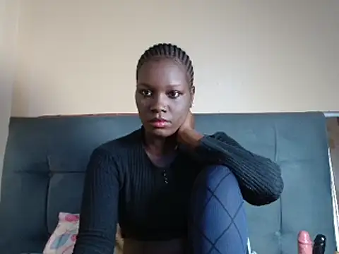 Layla Amish1 online show from October 14, 3:40 am