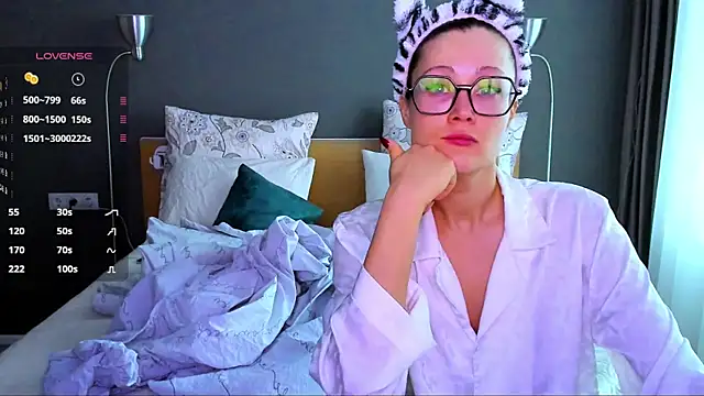 PannaDakota online show from February 4, 6:04 am