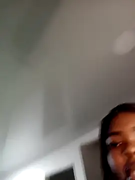 AdelynYasmin online show from September 10, 9:20 am