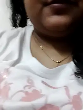 smile pretty online show from January 18, 9:34 pm