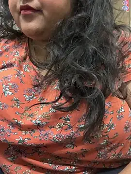 smile pretty online show from February 14, 8:59 pm