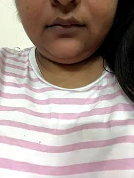 smile pretty online show from October 8, 7:55 pm