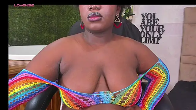 Snapshot of DILAY_XXX chatting on February 15, 11:47 pm DILAY XXX online show from February 15, 11:47 pm