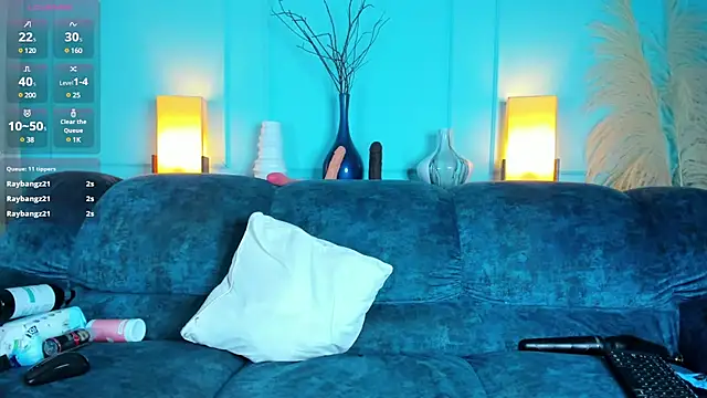 Elizabeth VonSweet online show from February 11, 1:52 am