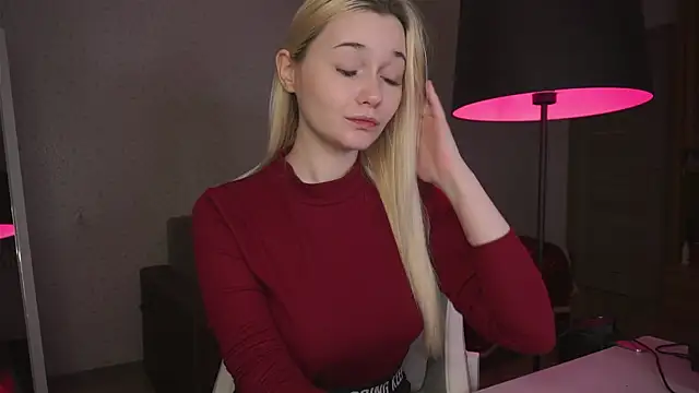 Lisa 003 online show from January 19, 4:54 am