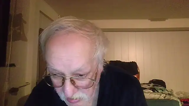 Snapshot of Sammy1660 chatting on December 16, 10:45 pm Sammy1660 online show from December 16, 10:45 pm