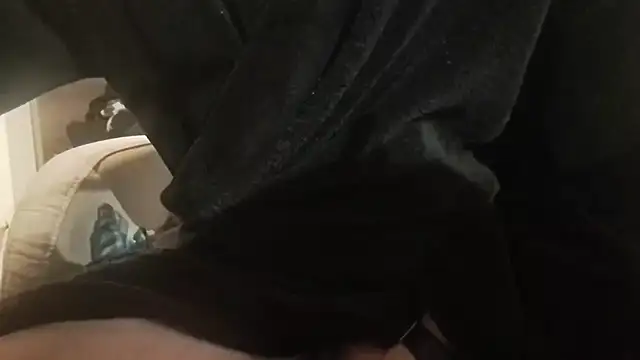 Snapshot of Sammy1660 chatting on October 21, 9:04 pm Sammy1660 online show from October 21, 9:04 pm