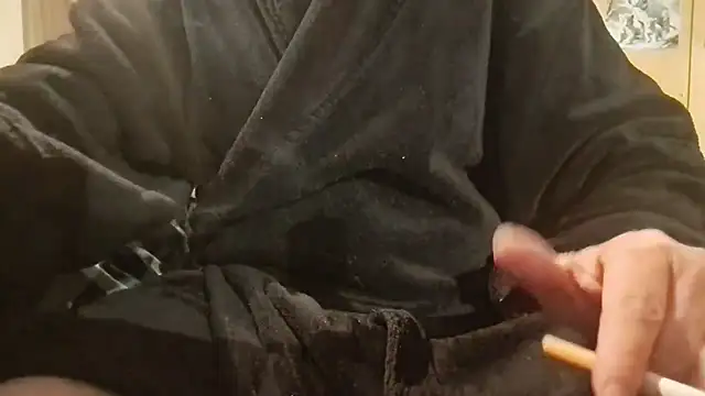 Snapshot of Sammy1660 chatting on October 26, 9:53 pm Sammy1660 online show from October 26, 9:53 pm