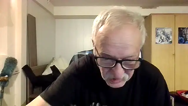 Snapshot of Sammy1660 chatting on October 27, 9:41 pm Sammy1660 online show from October 27, 9:41 pm