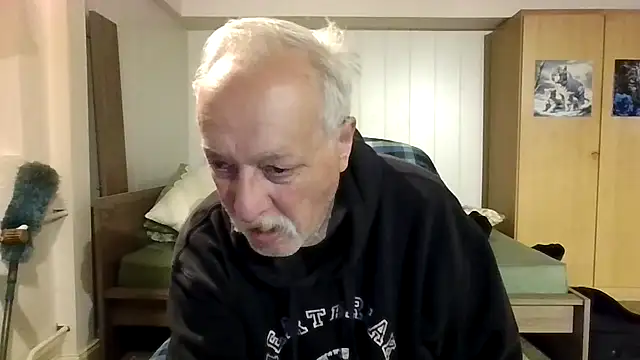 Snapshot of Sammy1660 chatting on October 29, 9:27 pm Sammy1660 online show from October 29, 9:27 pm