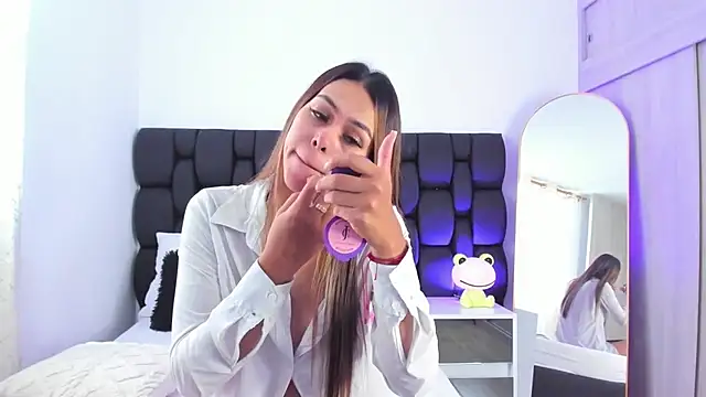 Cristel Boom online show from January 26, 3:36 pm