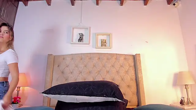 allisson m online show from October 25, 12:13 pm