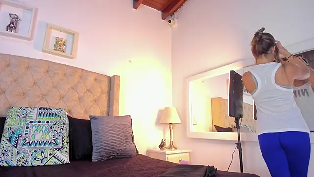 allisson m online show from October 27, 12:09 pm