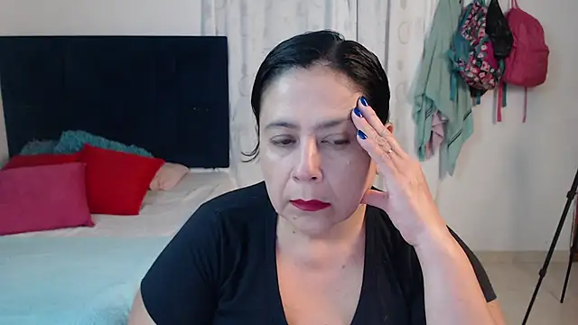 karlaton1977 online show from November 15, 9:32 pm