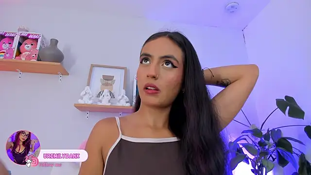 emily bank online show from October 7, 7:44 pm