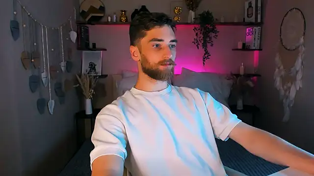 Snapshot of DexterDexx chatting on September 13, 10:31 pm DexterDexx online show from September 13, 10:31 pm