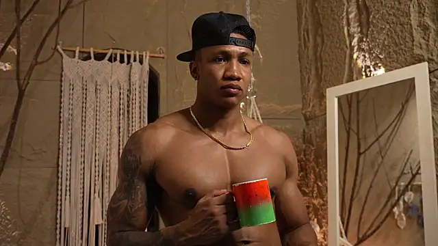 Logan Varela online show from September 19, 11:22 am