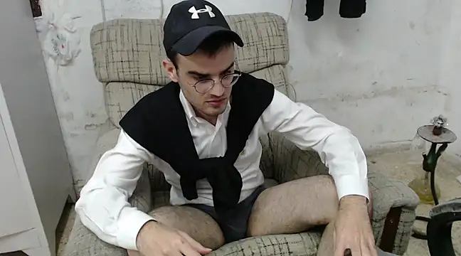 erikamavrik online show from January 26, 8:13 pm