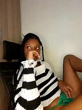 Snapshot of C-yoyo chatting on January 19, 6:32 pm C-yoyo online show from January 19, 6:32 pm