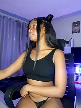 Snapshot of C-yoyo chatting on February 2, 12:19 am C-yoyo online show from February 2, 12:19 am