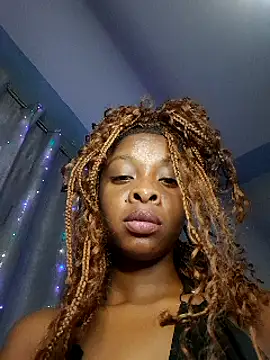 Snapshot of C-yoyo chatting on February 21, 3:56 am C-yoyo online show from February 21, 3:56 am