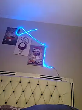 Snapshot of C-yoyo chatting on November 17, 11:10 pm C-yoyo online show from November 17, 11:10 pm