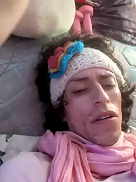 gurlnips online show from February 11, 1:20 am