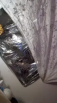 gurlnips online show from February 13, 11:17 am