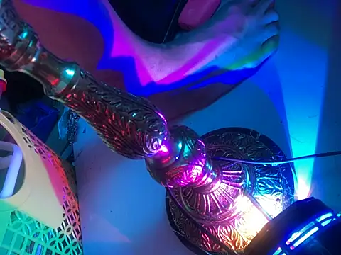 gurlnips online show from September 30, 7:24 am