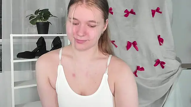 Rebecca Kelly online show from January 31, 6:36 pm