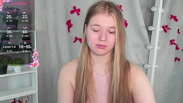 Rebecca Kelly online show from February 20, 6:24 pm