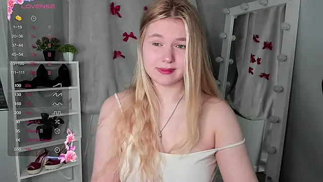 Rebecca Kelly online show from March 17, 6:32 pm