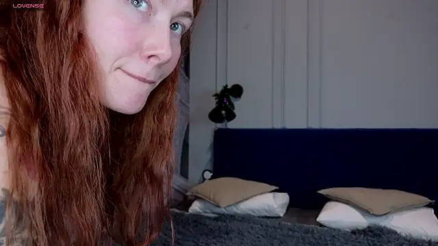 Snapshot of Liv_Fay chatting on December 25, 1:09 pm Liv Fay online show from December 25, 1:09 pm