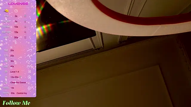 Snapshot of Liv_Fay chatting on January 19, 7:47 pm Liv Fay online show from January 19, 7:47 pm